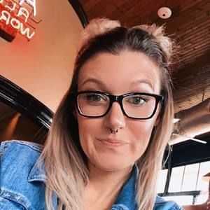 Meet your Posher, Paige